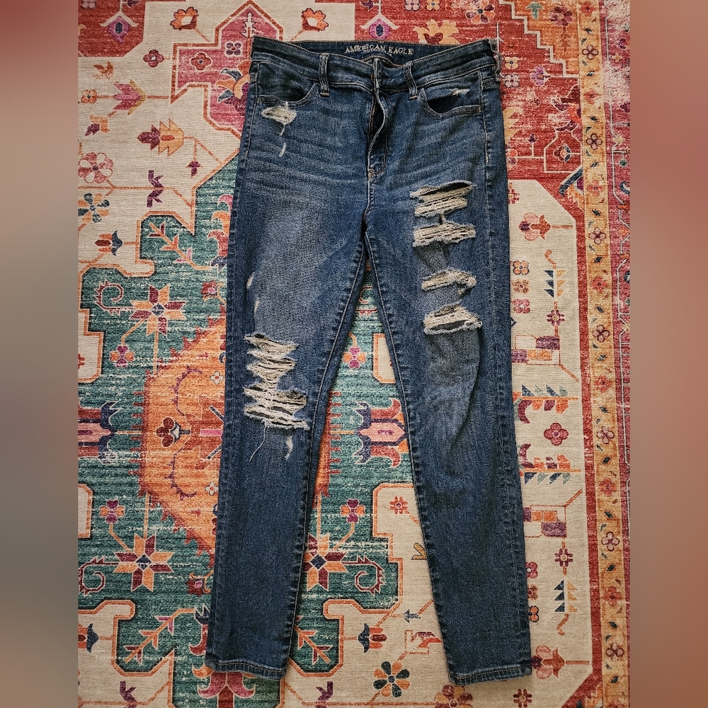 AE skinny jeans.